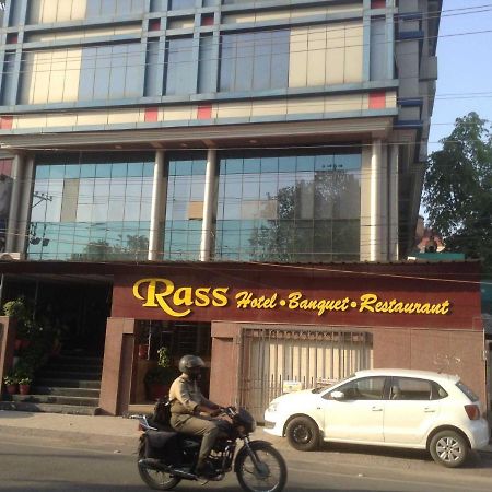 Rass Hotel Kanpur Luaran gambar