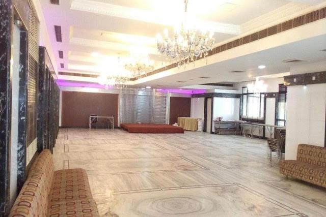 Rass Hotel Kanpur Luaran gambar