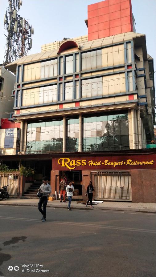 Rass Hotel Kanpur Luaran gambar
