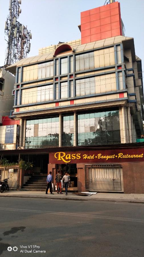 Rass Hotel Kanpur Luaran gambar