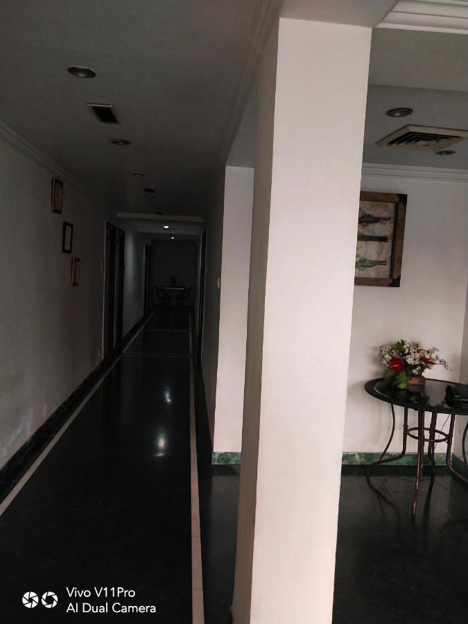 Rass Hotel Kanpur Luaran gambar
